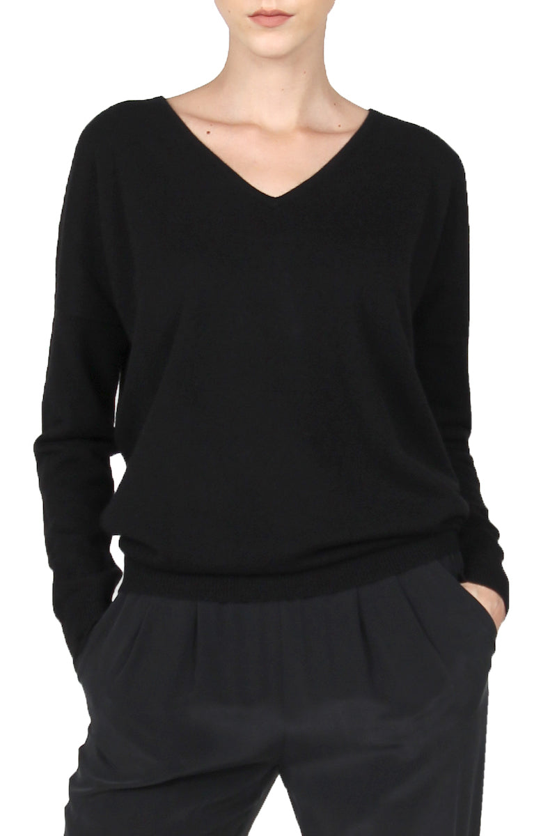 Women's black v neck cashmere clearance sweater